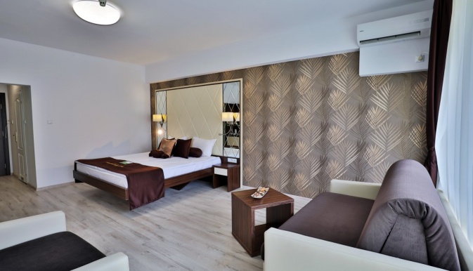 PRESTIGE_DELUXE_AQUAPARK__HOTEL_NISIPURILE_DE_AUR_BULGARIA_AIR_TOUR_TRAVEL